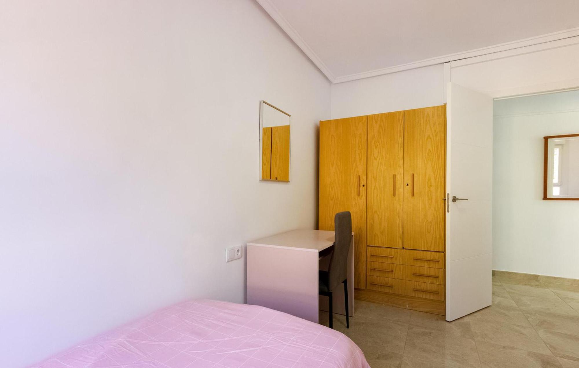 Cozy Apartment In Santa Pola With Kitchen Exterior foto